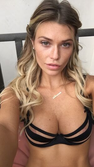 Samantha Hoopes