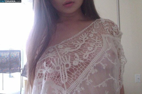 Selena Gomez Nackt Geleaktes Foto #5