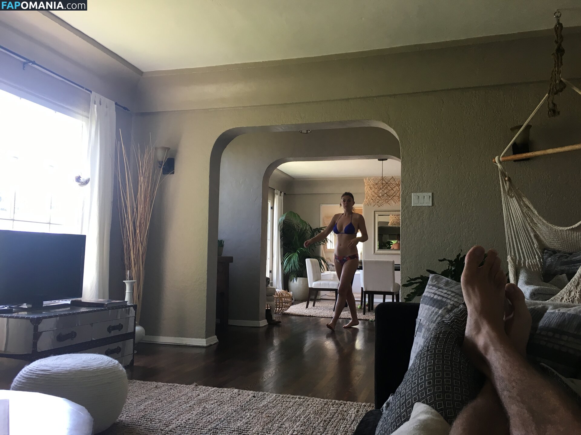 Serinda Swan Nackt Geleaktes Foto #51