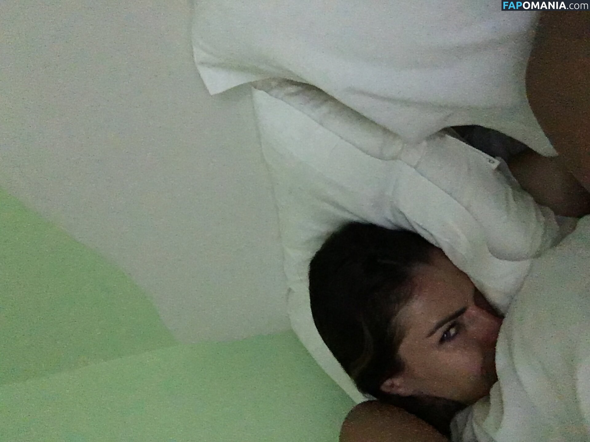 Serinda Swan Nackt Geleaktes Foto #54