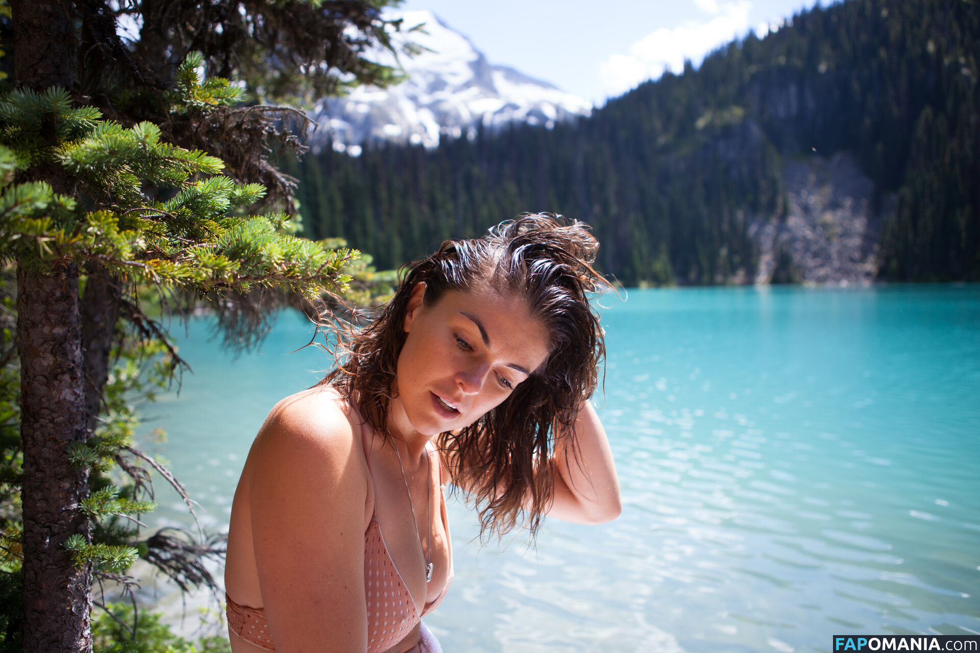 Serinda Swan Nackt Geleaktes Foto #187