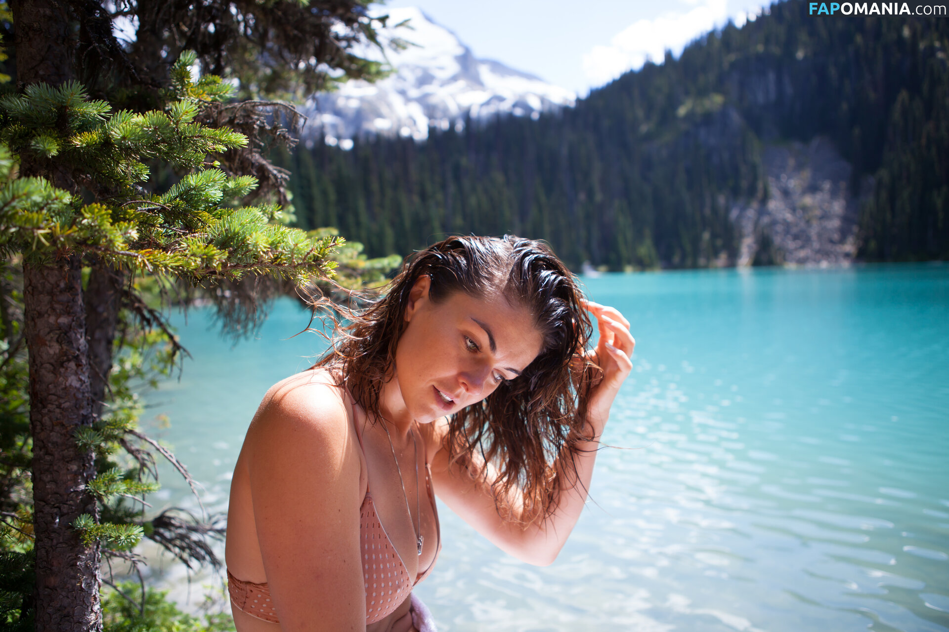 Serinda Swan Nackt Geleaktes Foto #188