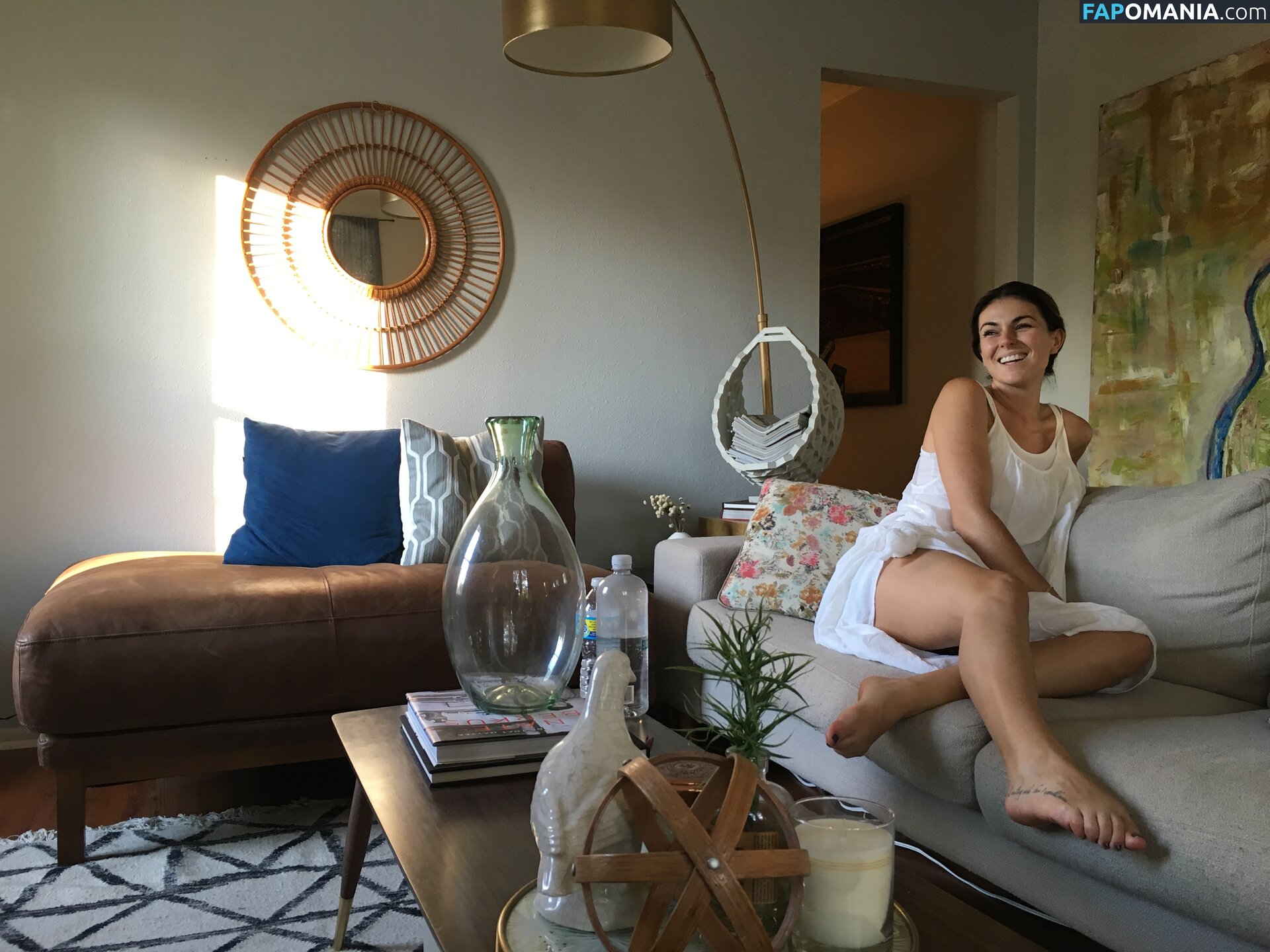 Serinda Swan Nackt Geleaktes Foto #210