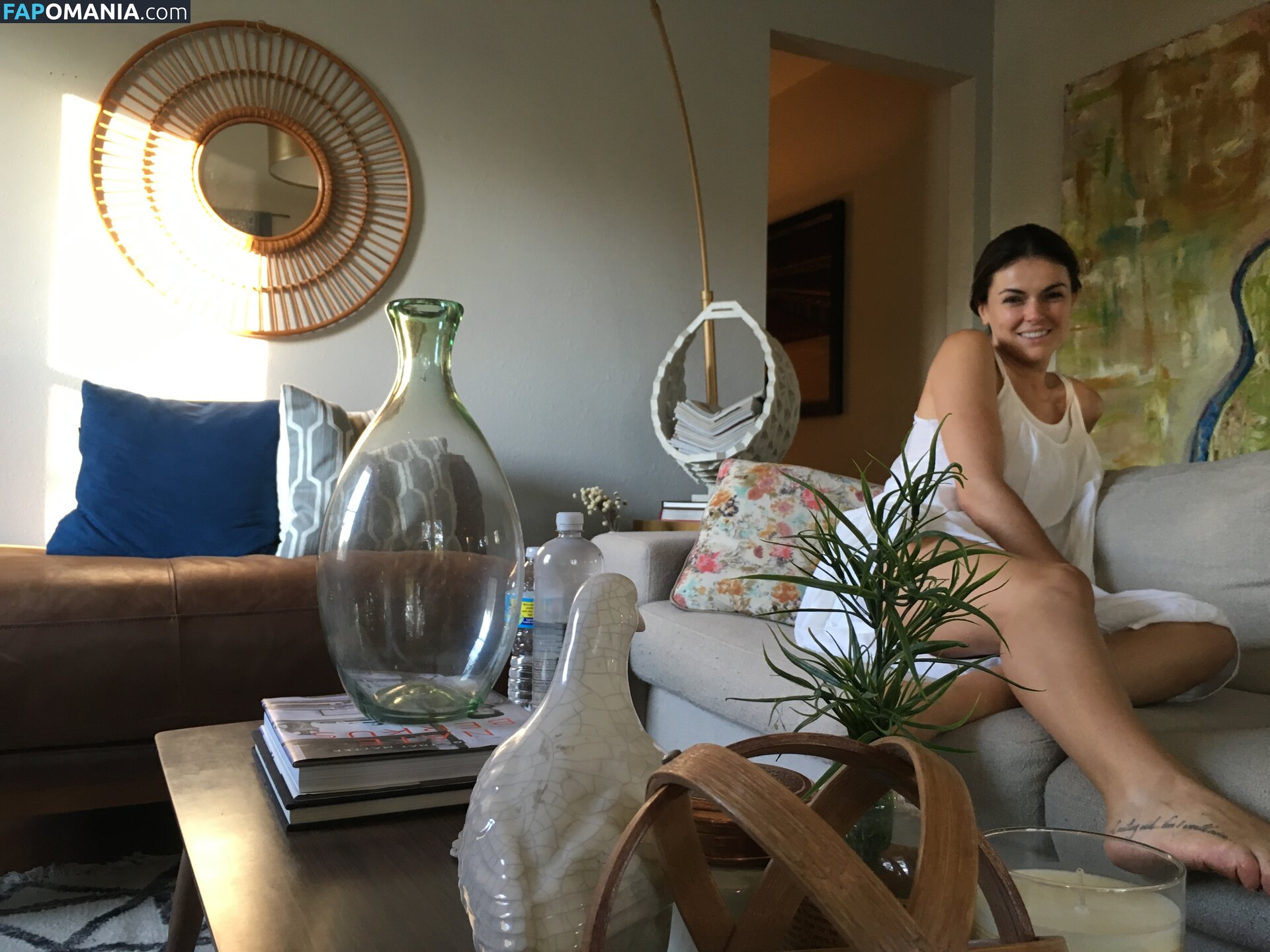 Serinda Swan Nackt Geleaktes Foto #219