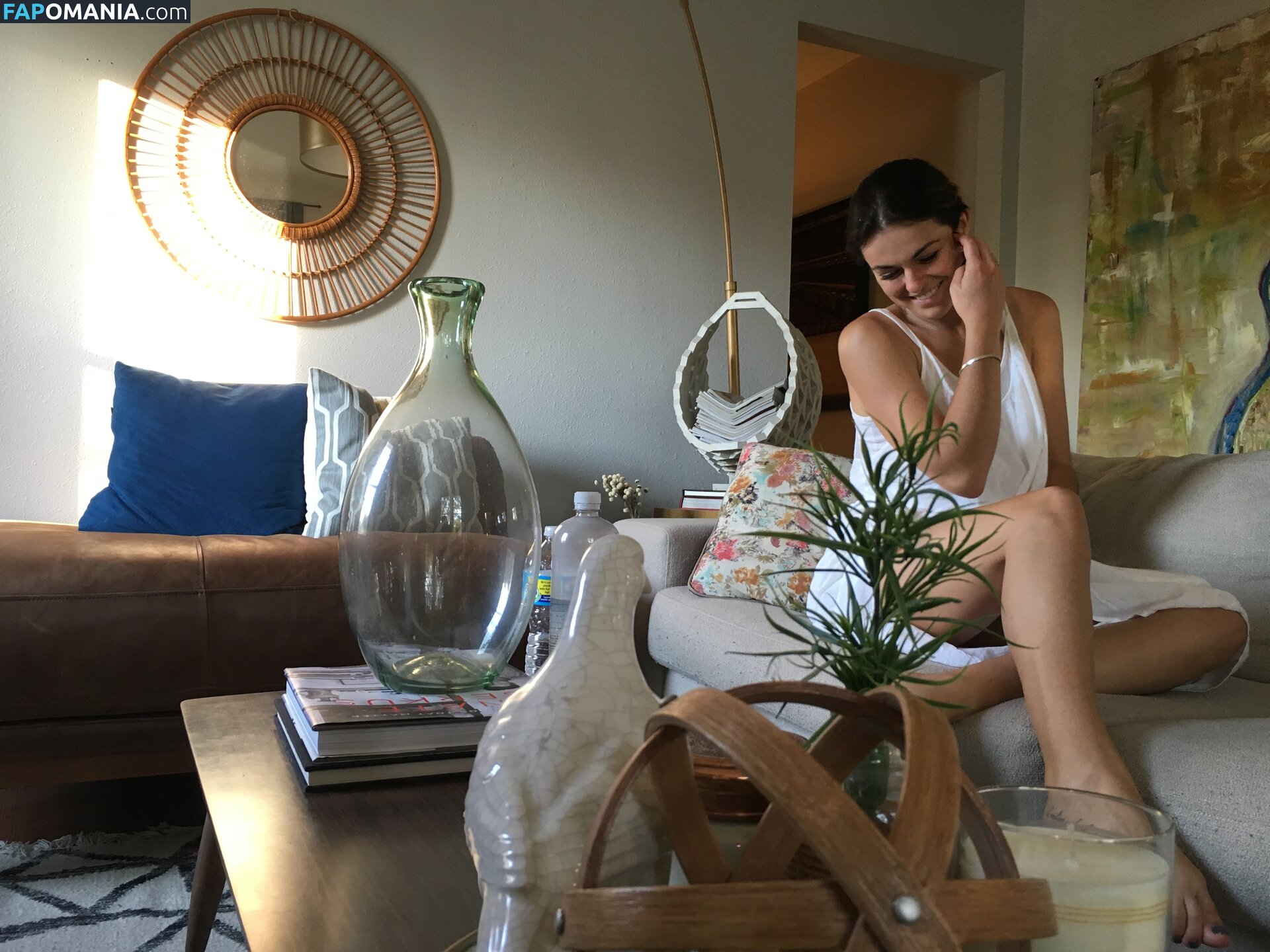 Serinda Swan Nackt Geleaktes Foto #230