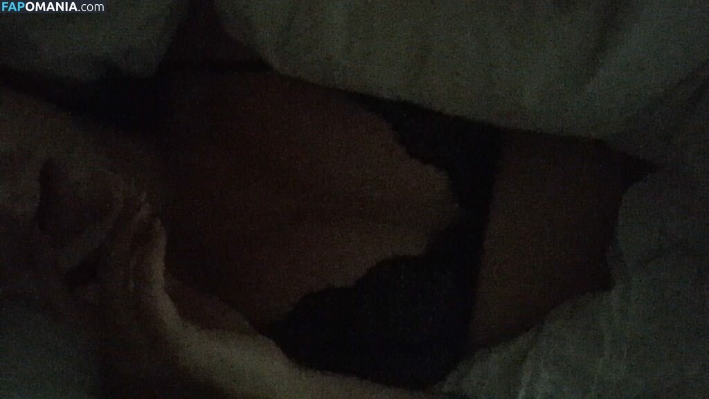 Serinda Swan Nackt Geleaktes Foto #283