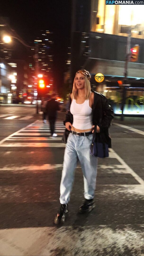 Sesil Karatantcheva Nackt Geleaktes Foto #1