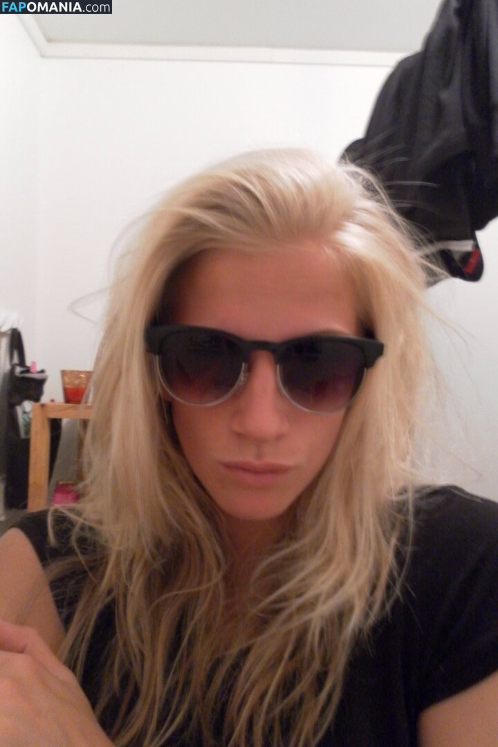 Sofia Jakobsson Nackt Geleaktes Foto #135