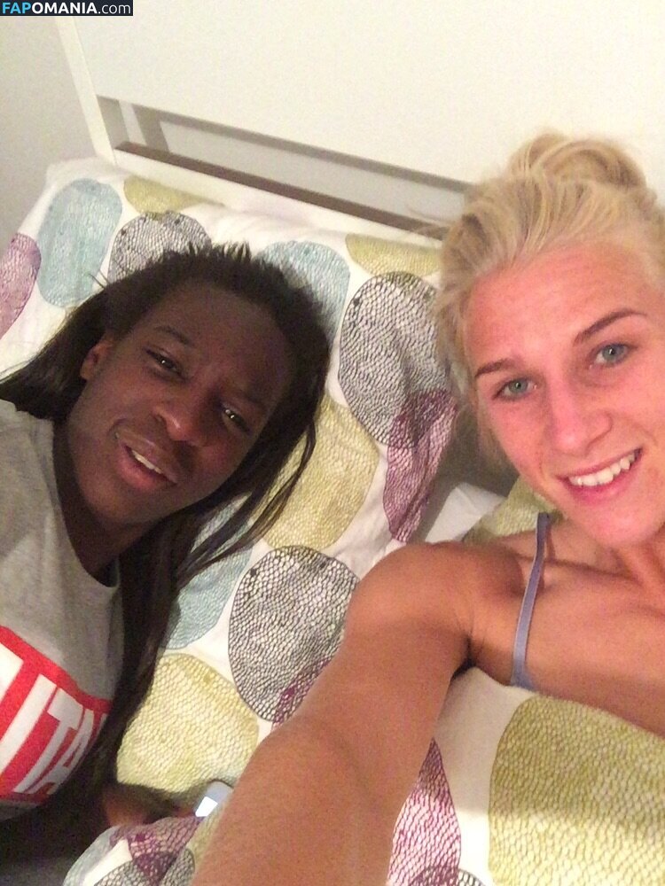 Sofia Jakobsson Nackt Geleaktes Foto #213