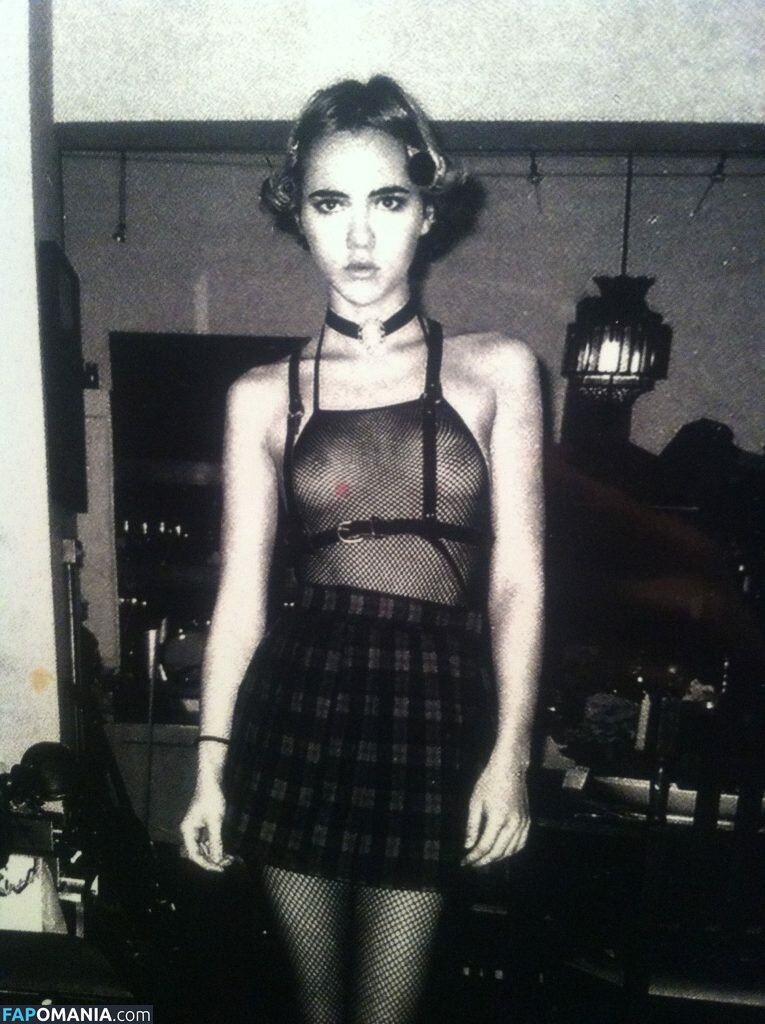Suki Waterhouse Nackt Geleaktes Foto #41