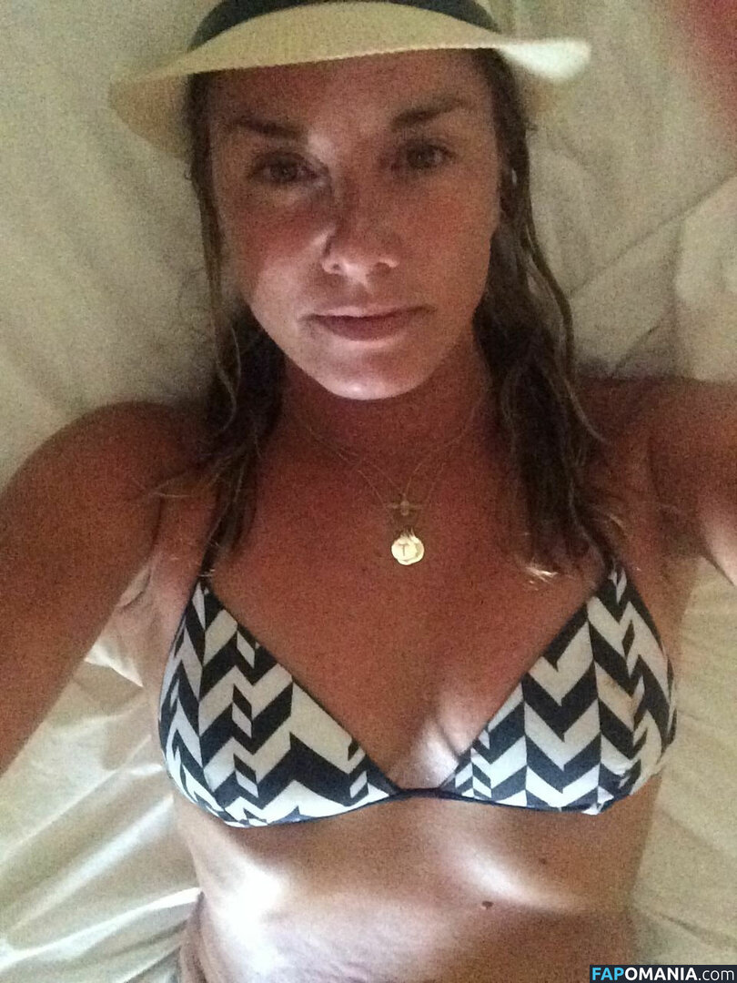 Tamzin Outhwaite Nackt Geleaktes Foto #4