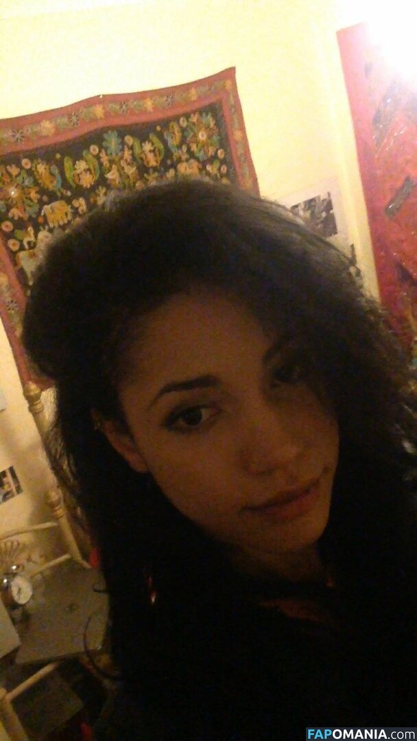 Vick Hope Nackt Geleaktes Foto #34