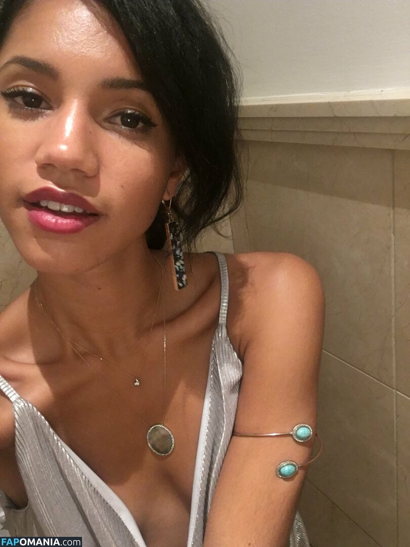 Vick Hope Nackt Geleaktes Foto #326