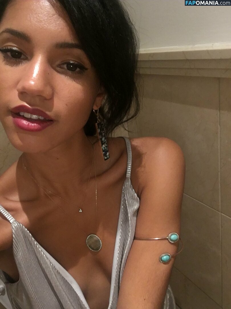 Vick Hope Nackt Geleaktes Foto #327