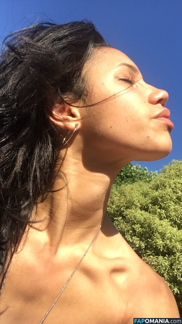 Vick Hope Nackt Geleaktes Foto #365