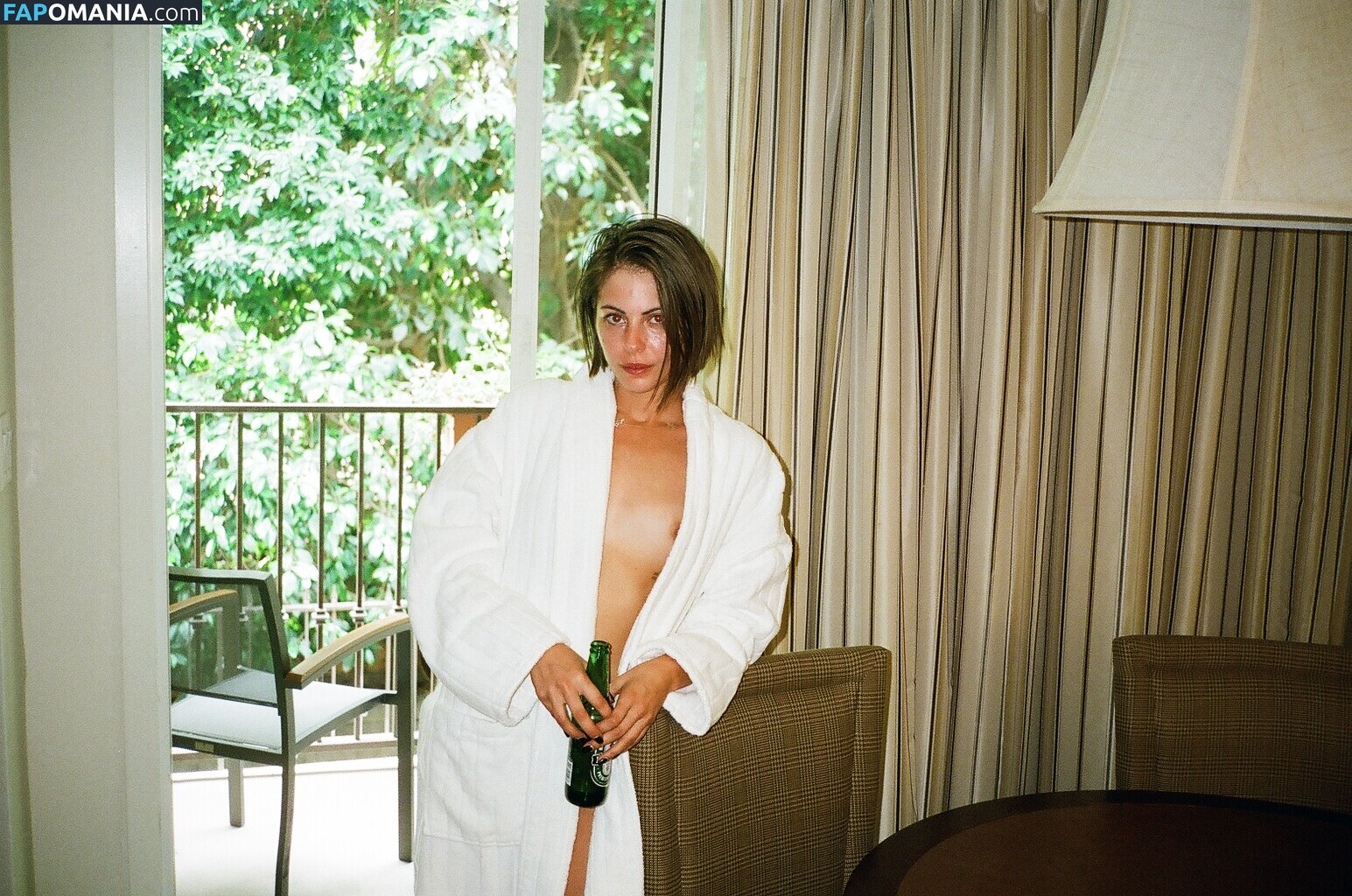 Willa Holland Nackt Geleaktes Foto #18
