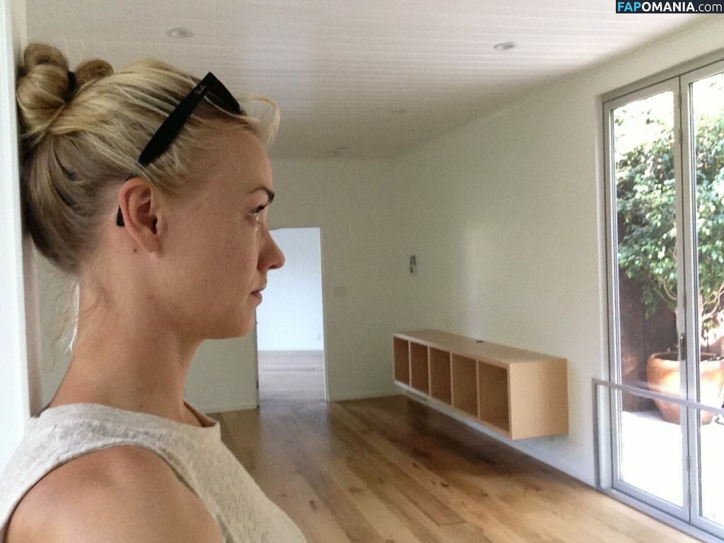 Yvonne Strahovski Nackt Geleaktes Foto #34