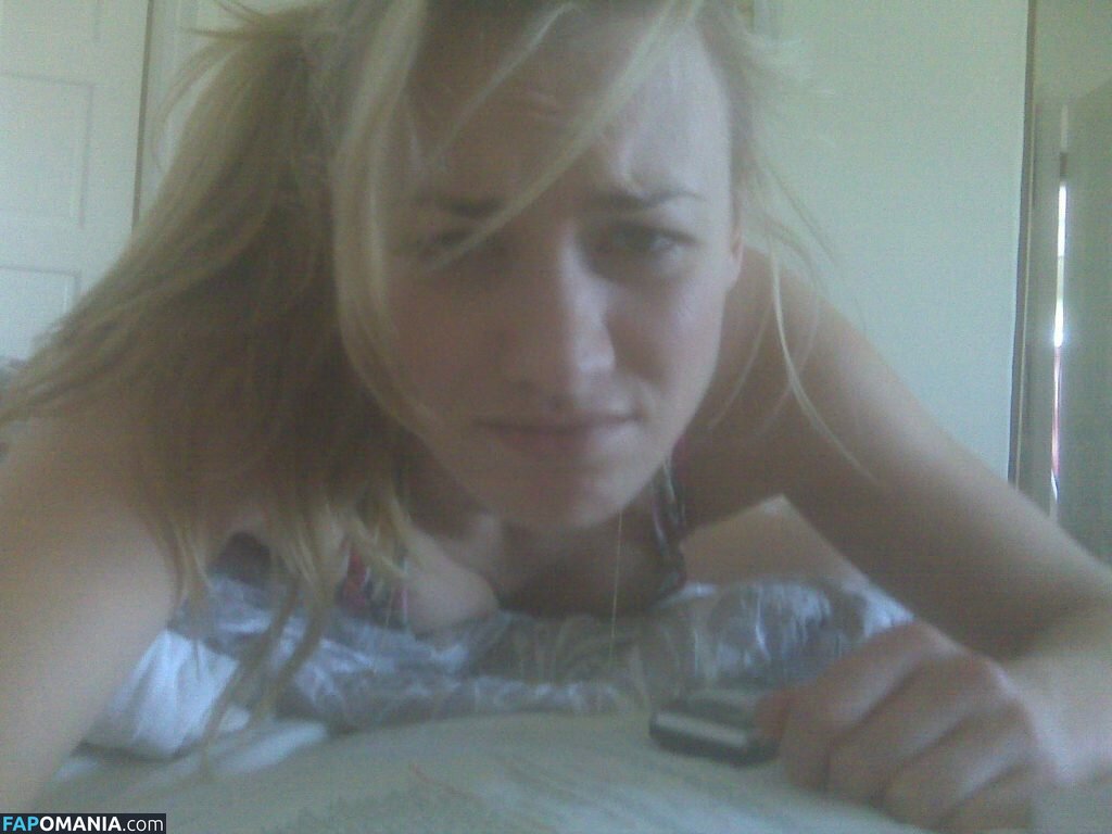 Yvonne Strahovski Nackt Geleaktes Foto #37