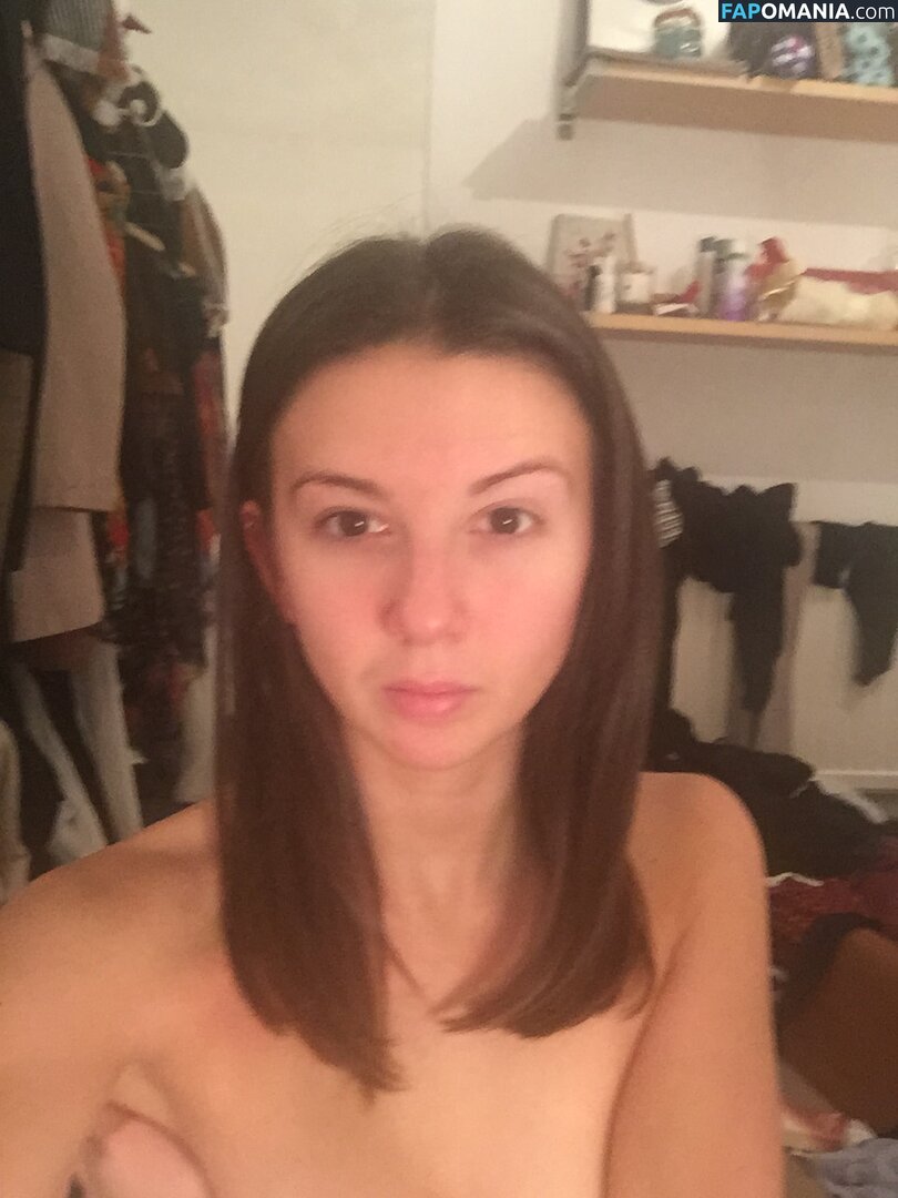 Zizi Strallen Nackt Geleaktes Foto #6