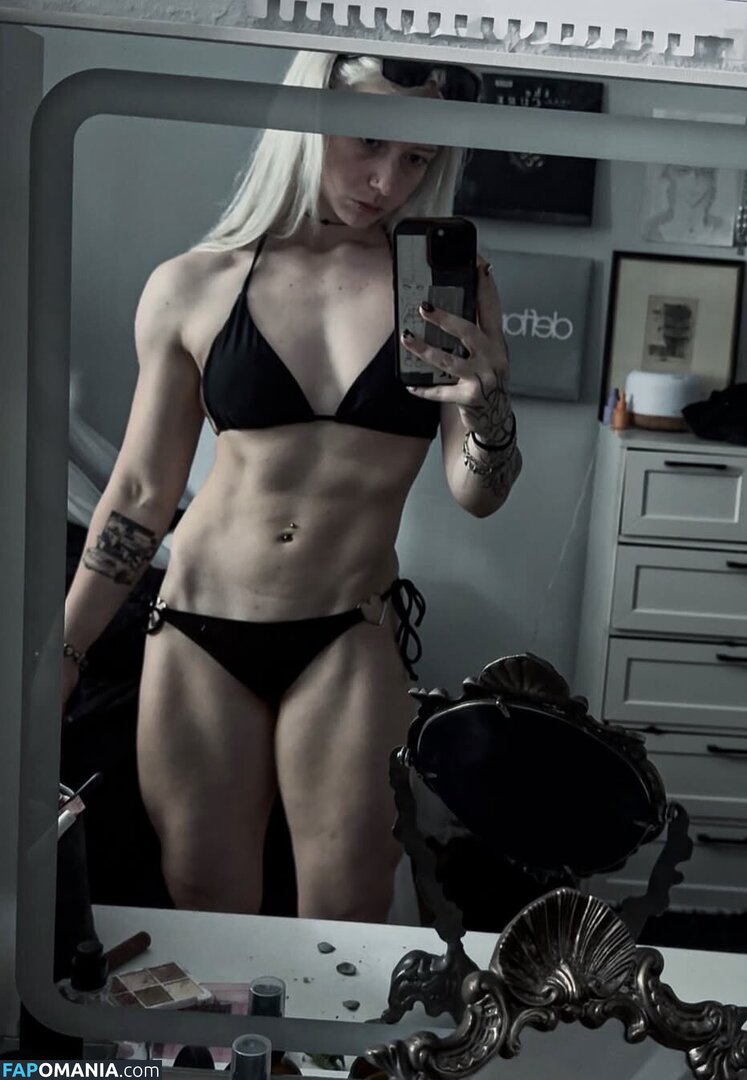 6natttynay9 / 6nattynat9 / tatievans Nackt OnlyFans  Geleaktes Foto #2