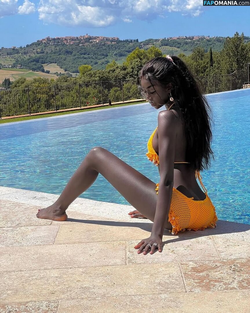 African Booty Meat / curvyandnatural Nackt OnlyFans  Geleaktes Foto #3