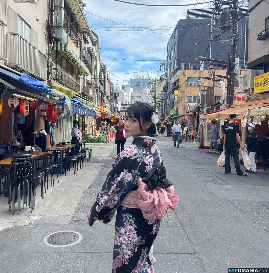 Ahnjelina Nackt OnlyFans  Geleaktes Foto #2