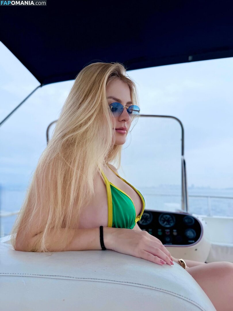 Alessandravieira / alessvieira Nackt OnlyFans  Geleaktes Foto #2