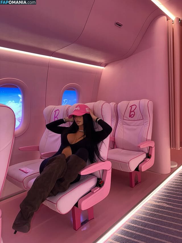 Alessia Basile / alessiaa_basilee Nackt OnlyFans  Geleaktes Foto #1