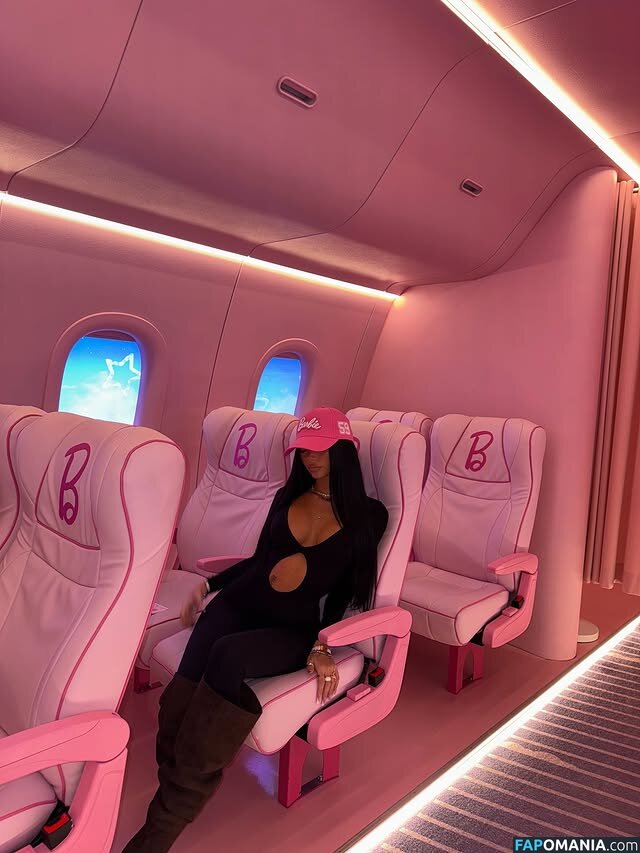 Alessia Basile / alessiaa_basilee Nackt OnlyFans  Geleaktes Foto #4