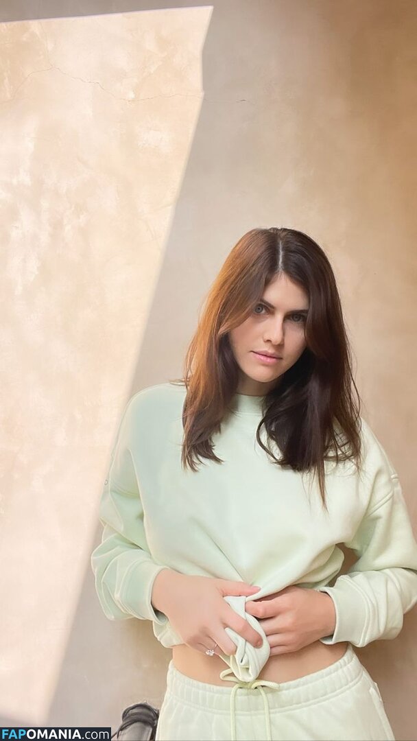 Alexandra Daddario / alexandradaddario Nackt OnlyFans  Geleaktes Foto #2064
