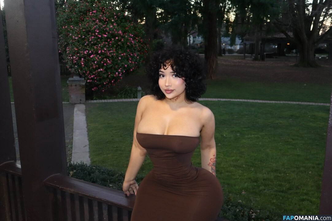 aliiyarose / aliyah1819 / rosebaby1819 Nackt OnlyFans  Geleaktes Foto #1