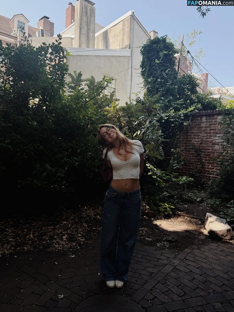 Alilmoody / alilmoodyy / alisongiler_ Nackt OnlyFans  Geleaktes Foto #8