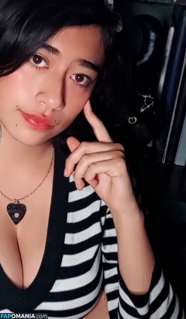 Allisauria / https: Nackt OnlyFans  Geleaktes Foto #18