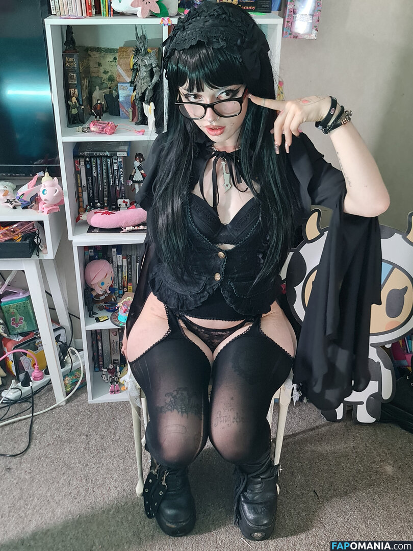 +:｡.ruby ʚ ♡ ɞ ⋆ ✧.｡ / allmyheartbear / myarykerx / usakumyawhore / usakyumawhore Nackt OnlyFans  Geleaktes Foto #4