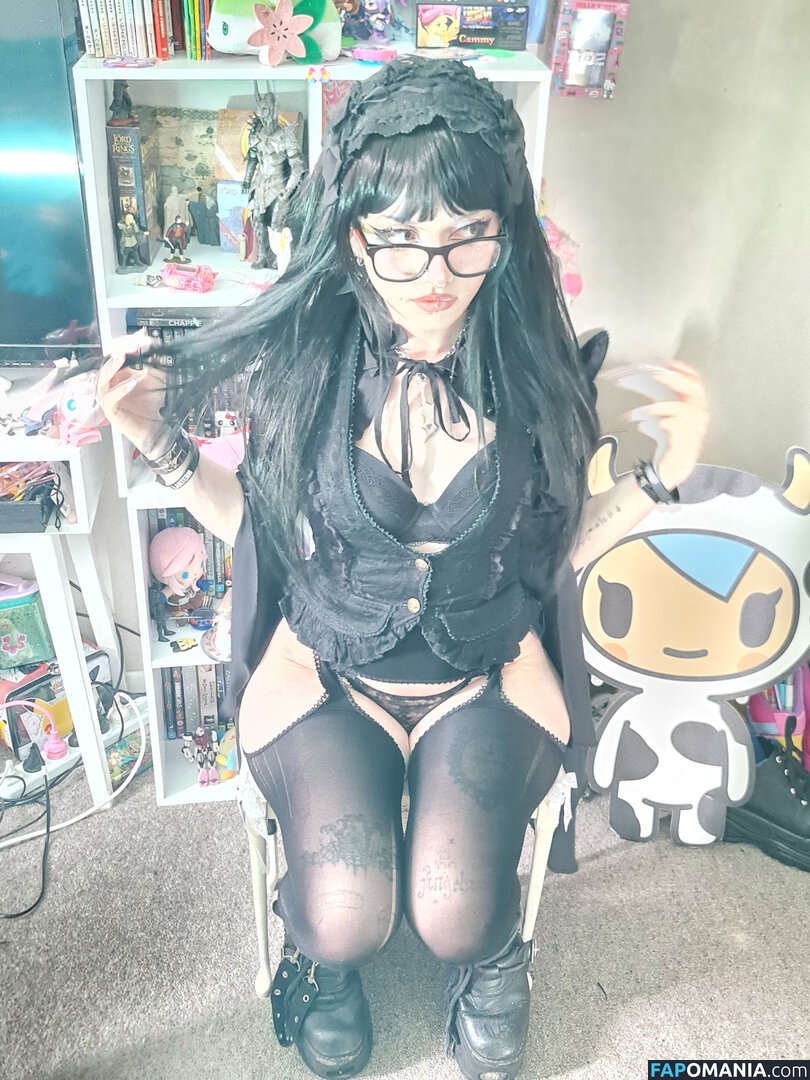 +:｡.ruby ʚ ♡ ɞ ⋆ ✧.｡ / allmyheartbear / myarykerx / usakumyawhore / usakyumawhore Nackt OnlyFans  Geleaktes Foto #6