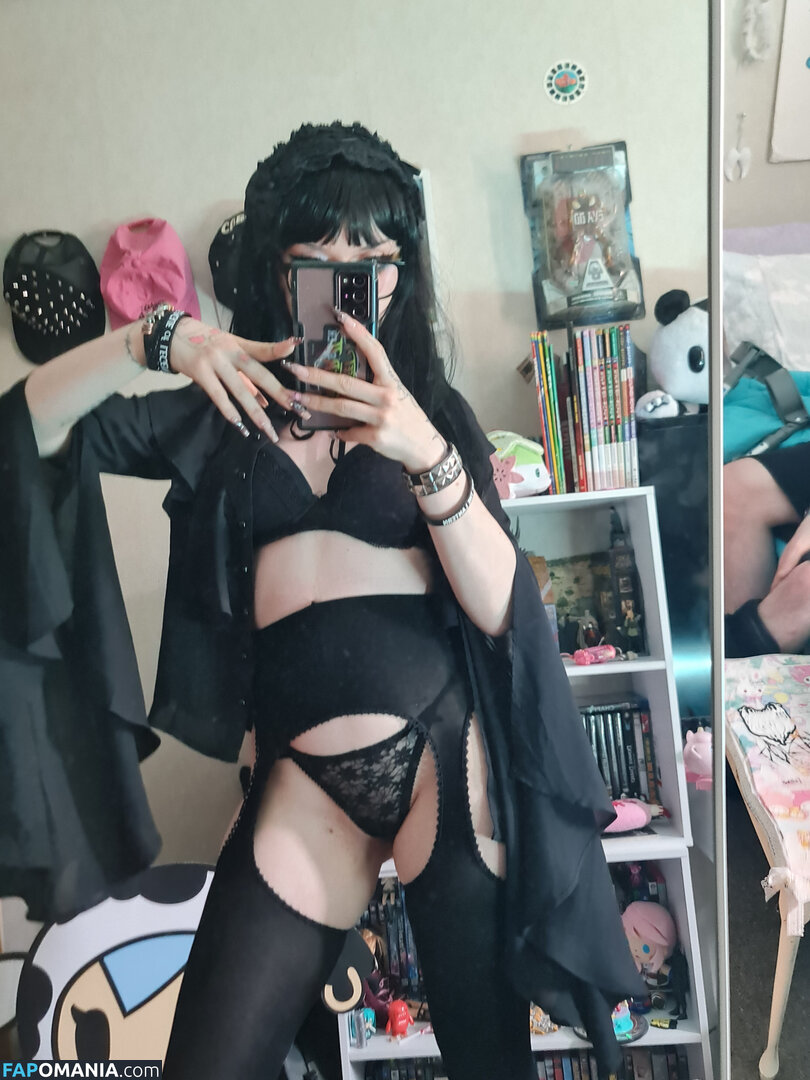 +:｡.ruby ʚ ♡ ɞ ⋆ ✧.｡ / allmyheartbear / myarykerx / usakumyawhore / usakyumawhore Nackt OnlyFans  Geleaktes Foto #12