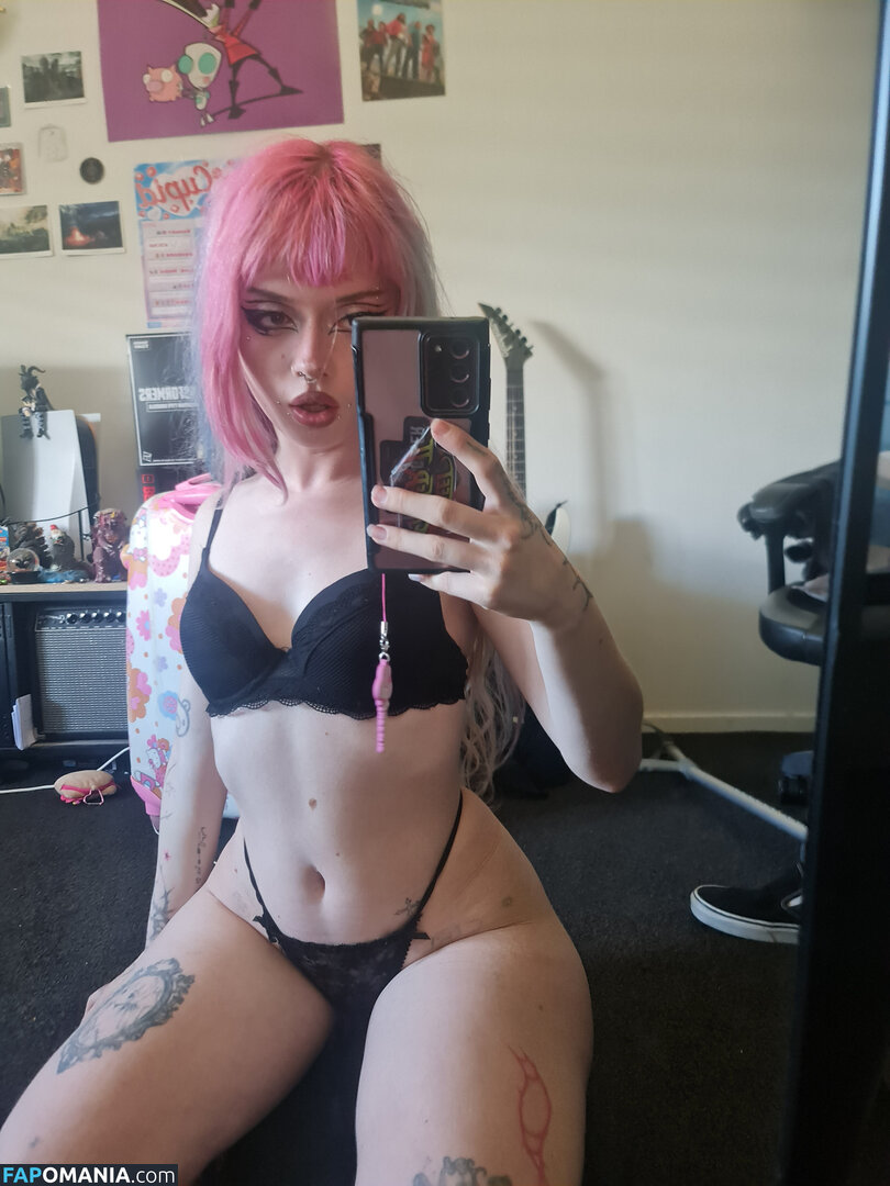 +:｡.ruby ʚ ♡ ɞ ⋆ ✧.｡ / allmyheartbear / myarykerx / usakumyawhore / usakyumawhore Nackt OnlyFans  Geleaktes Foto #36