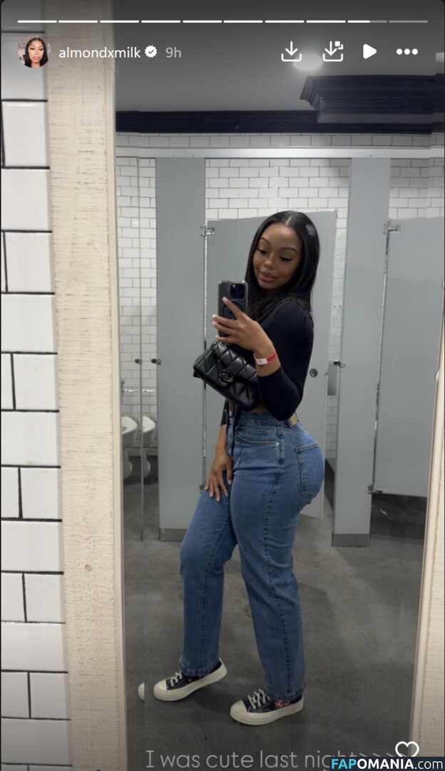 AlmondXMilk / SheCanadian Nackt OnlyFans  Geleaktes Foto #4