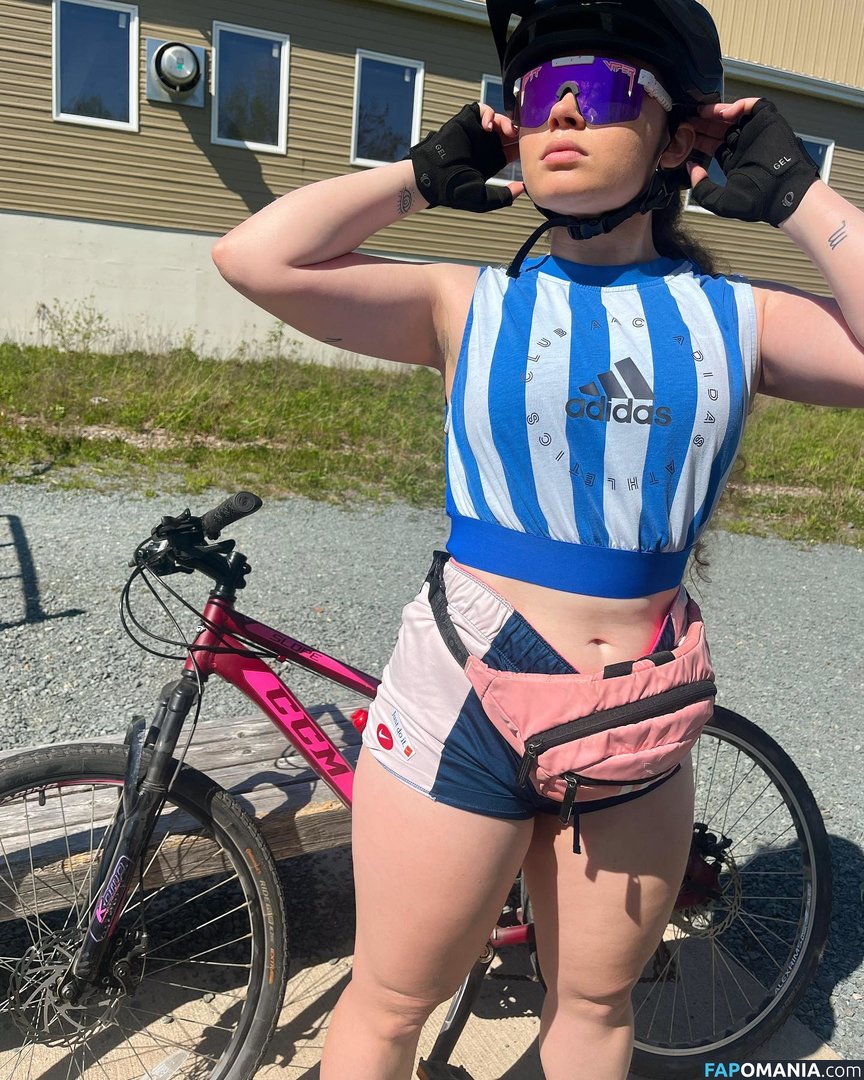 Alyssa Cleversey / lyss.fits Nackt OnlyFans  Geleaktes Foto #2