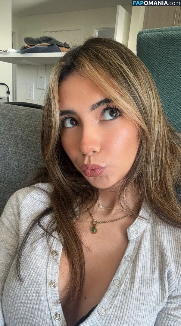 alyssa.sanchez / lousyfaerie Nackt OnlyFans  Geleaktes Foto #5