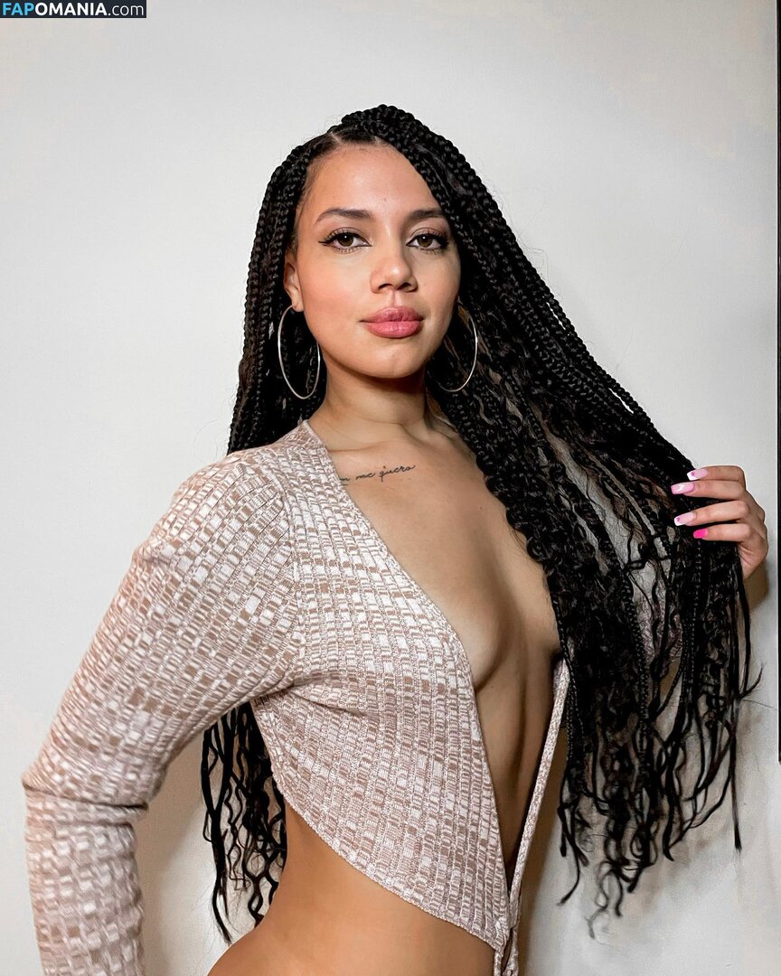 Amanda Carvalinda Nackt OnlyFans  Geleaktes Foto #7