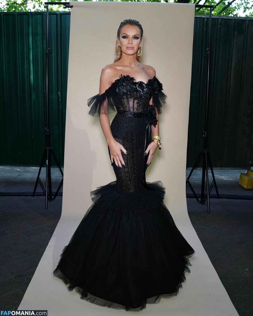 Amanda Holden / noholdenback Nackt OnlyFans  Geleaktes Foto #622