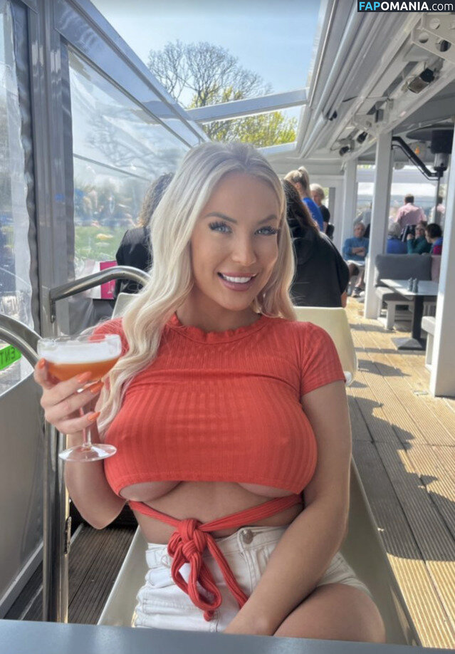 Amber McCall / ambermccallxoxx Nackt OnlyFans  Geleaktes Foto #1