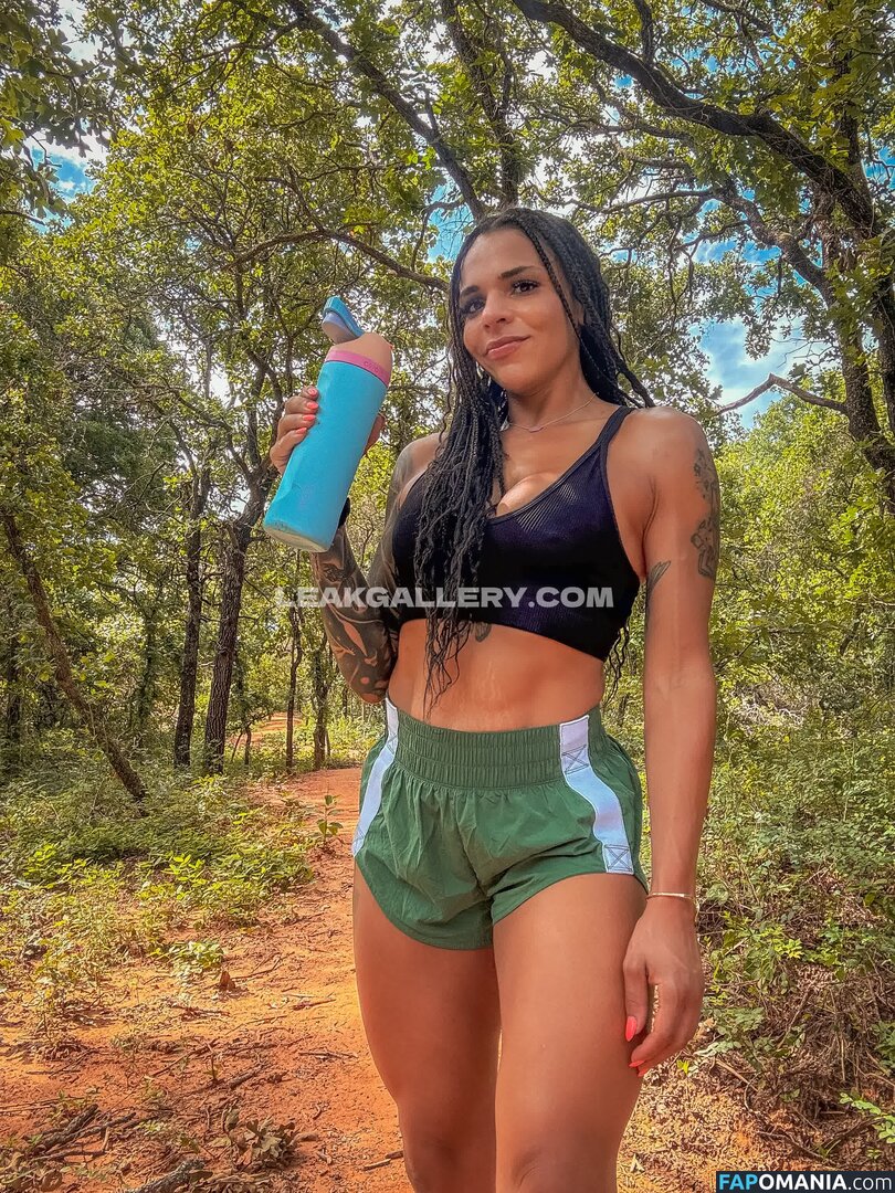 Amber React Nackt OnlyFans  Geleaktes Foto #2