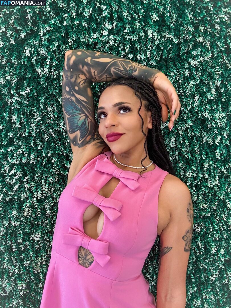 Amber Reacts / amber walker / ambercharity5 Nackt OnlyFans  Geleaktes Foto #9