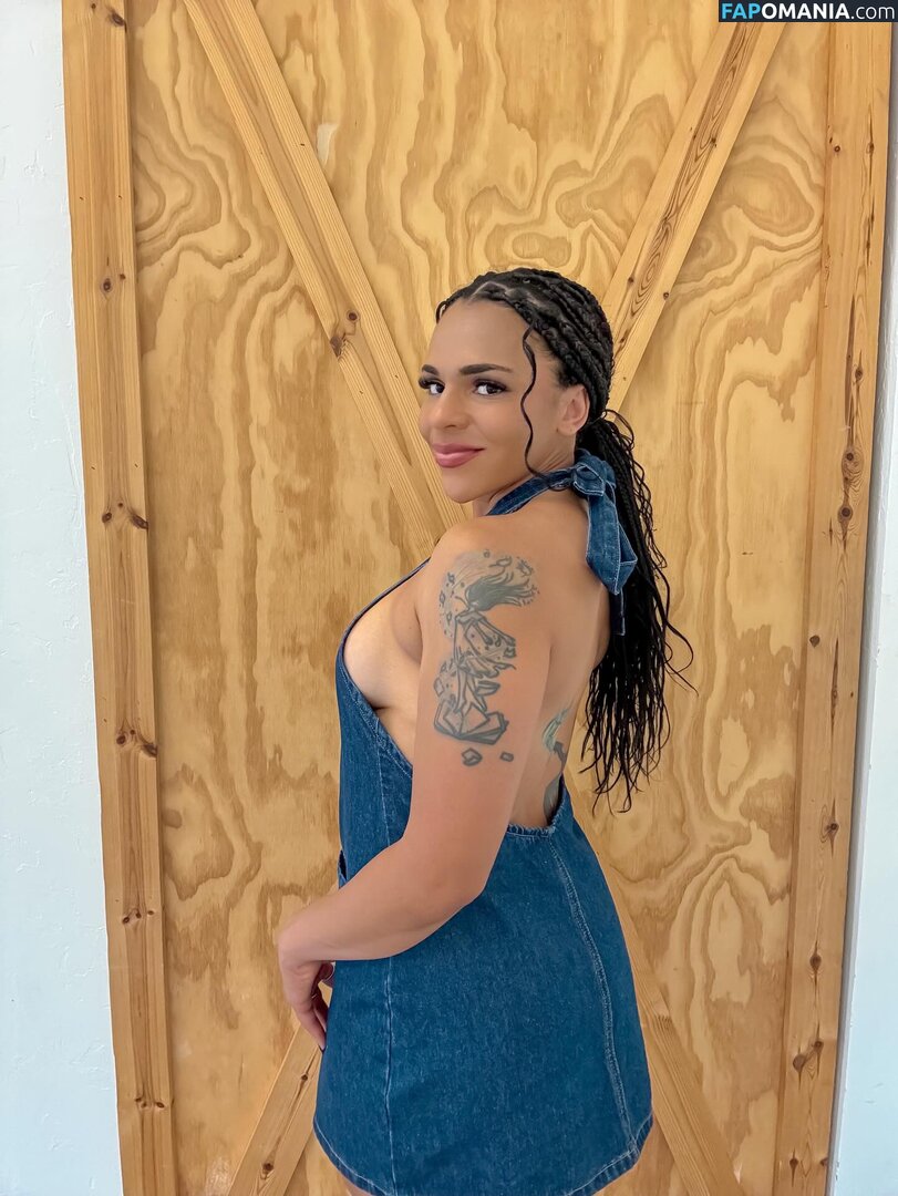 Amber Reacts / amber walker / ambercharity5 Nackt OnlyFans  Geleaktes Foto #13