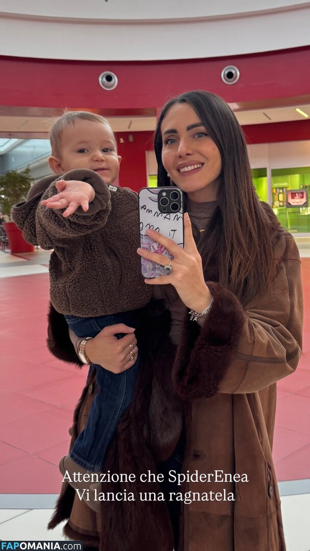 Ambra Ronconi / ab_ambra / https: Nackt OnlyFans  Geleaktes Foto #2