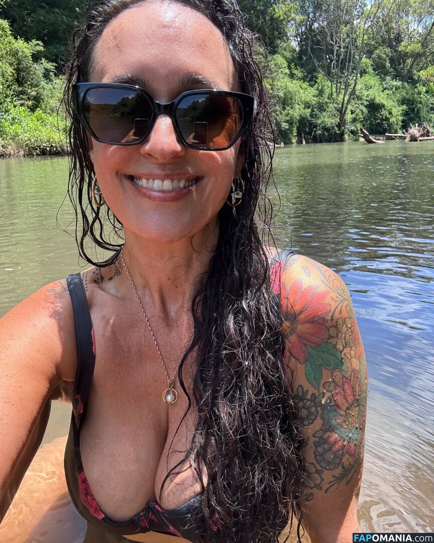 Amelia Linda MacQueen / i.am.macqueen Nackt OnlyFans  Geleaktes Foto #1