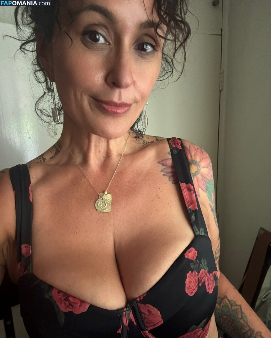 Amelia Linda MacQueen / i.am.macqueen Nackt OnlyFans  Geleaktes Foto #2