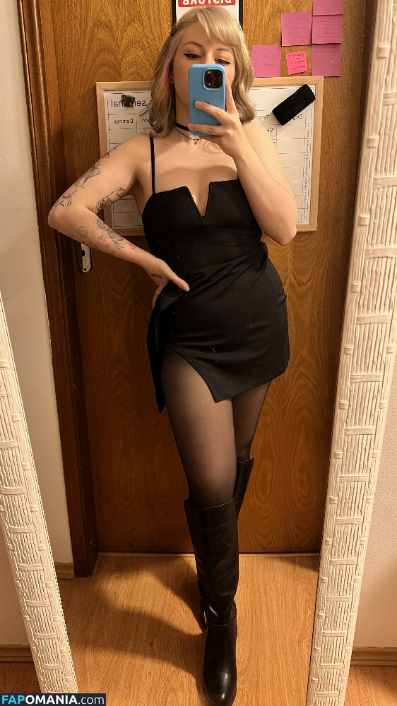 Ammyzitta / Amy Roviller / ammyxx Nackt OnlyFans  Geleaktes Foto #4